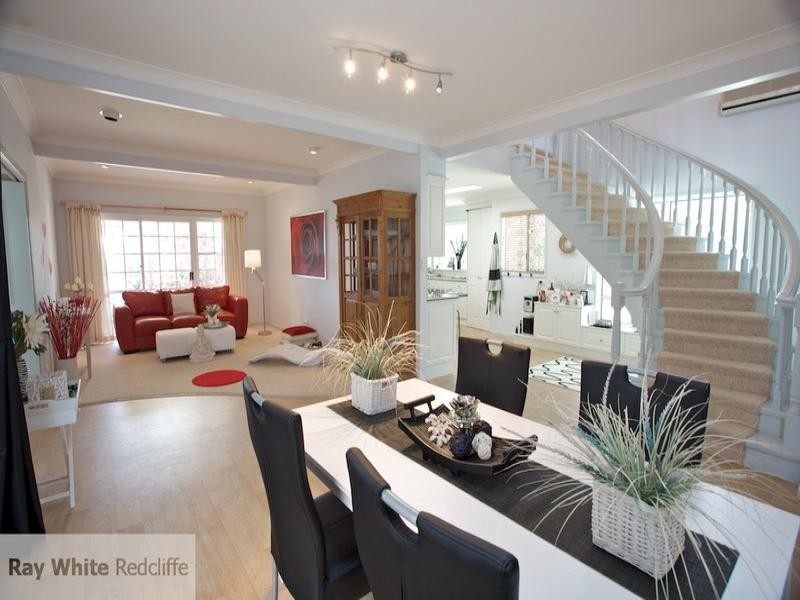 145 Landsborough Avenue, Scarborough QLD 4020