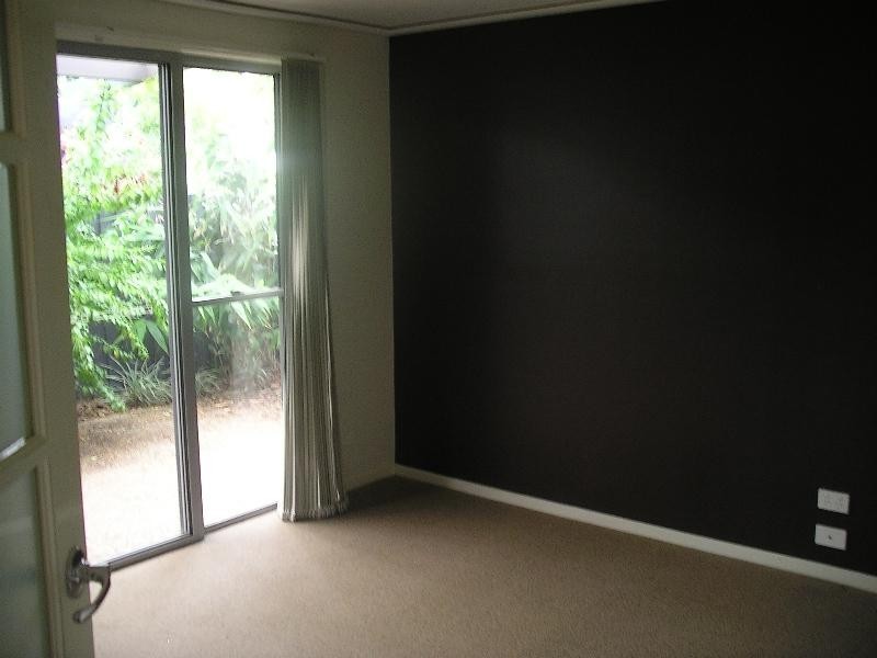 2/38 Queen Street, Scarborough QLD 4020