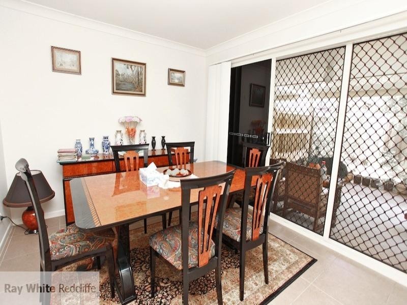 3/3 Weeroona Avenue, Beachmere QLD 4510