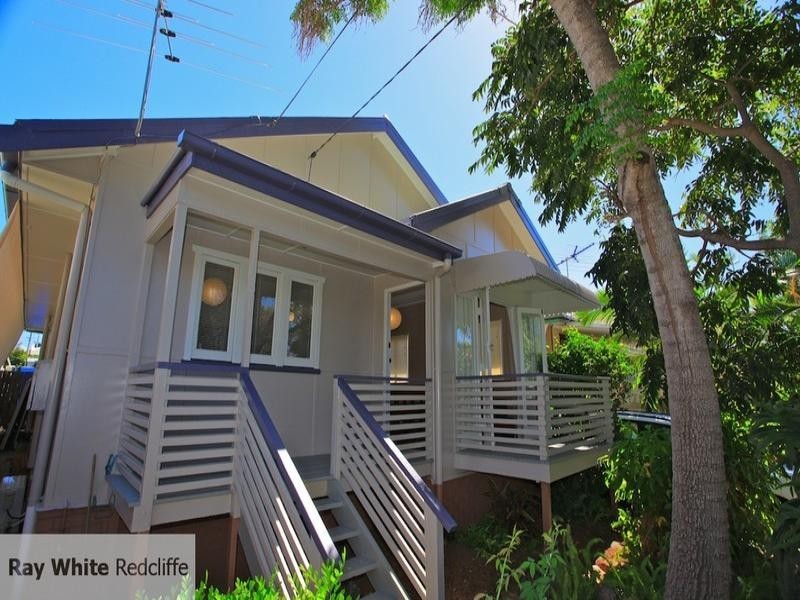 32 Bailey Street, Woody Point QLD 4019