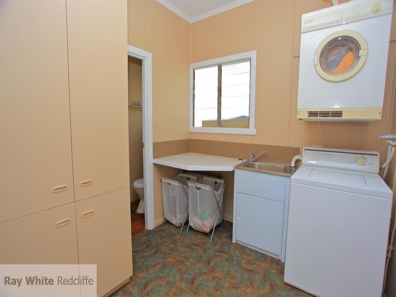 32 Bailey Street, Woody Point QLD 4019