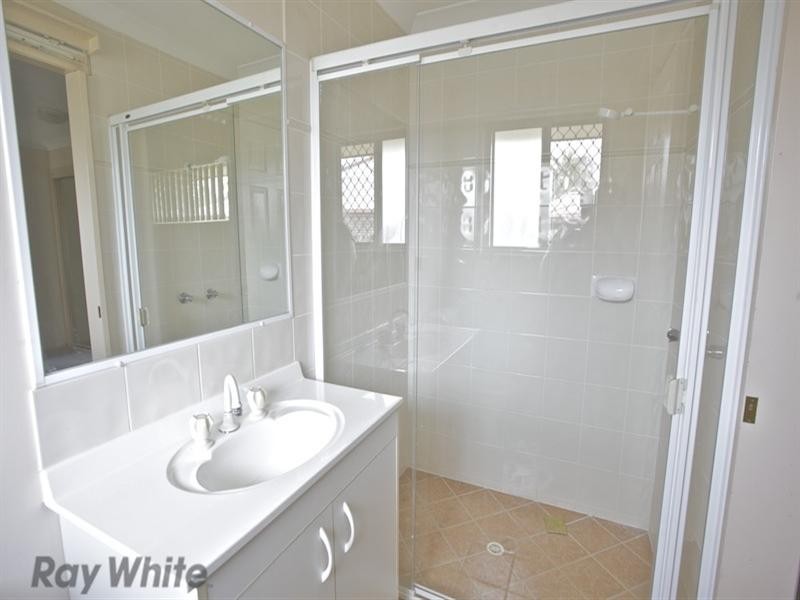 5 Vincent Court, Deception Bay QLD 4508