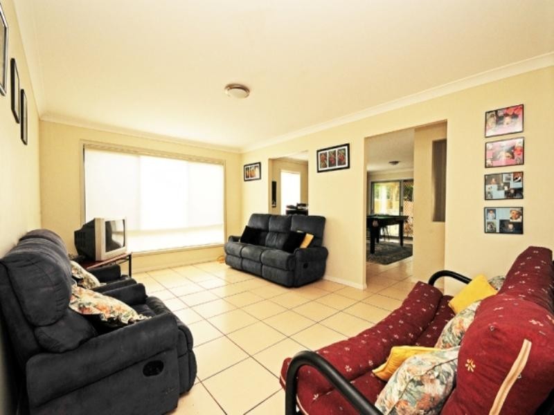 65 Victoria Avenue, Woody Point QLD 4019