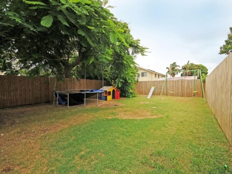 65 Victoria Avenue, Woody Point QLD 4019