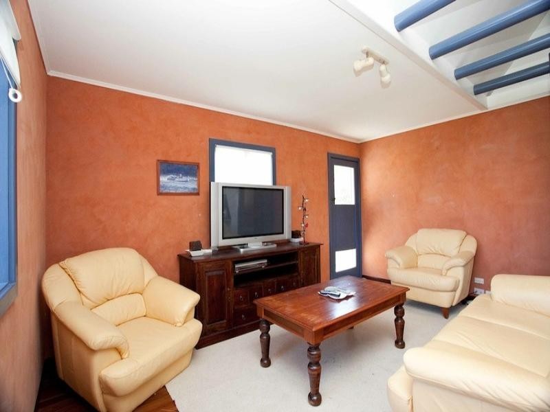 14a Palmtree Avenue, Scarborough QLD 4020