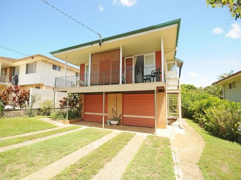 67 Deans Street, Margate QLD 4019