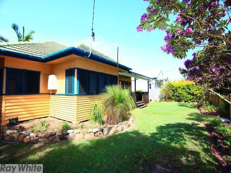 37 Bailey Street, Woody Point QLD 4019