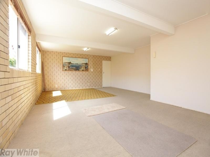 9 Porter Street, Redcliffe QLD 4020