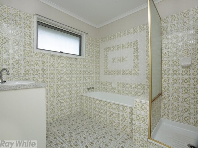 9 Porter Street, Redcliffe QLD 4020