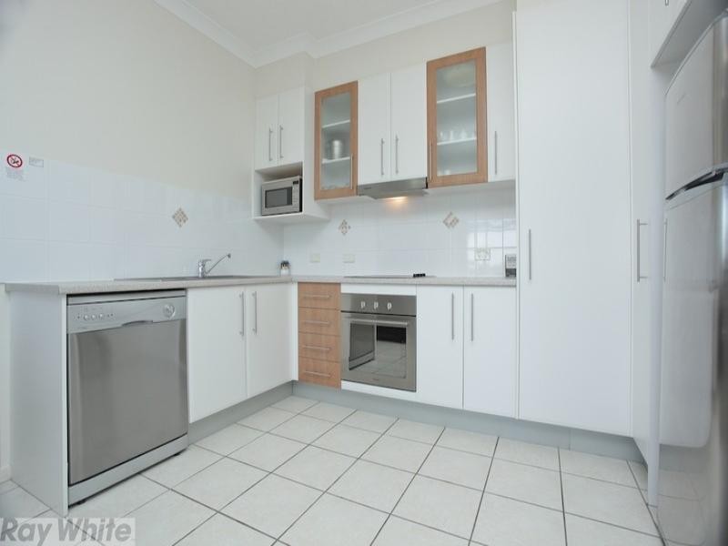 7/41 Anzac Avenue, Redcliffe QLD 4020