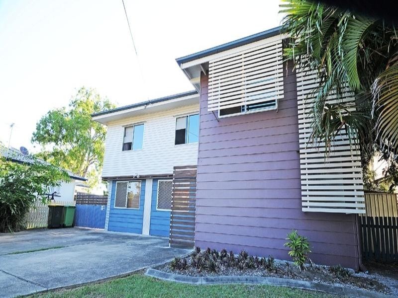 13 Grace Street, Scarborough QLD 4020