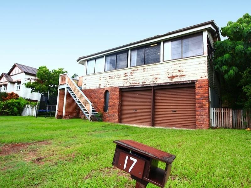 17 Eveline Street, Margate QLD 4019