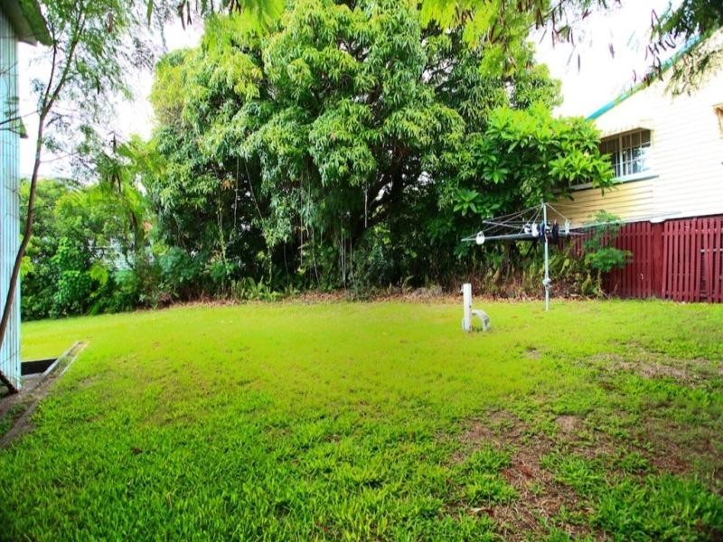 17 Eveline Street, Margate QLD 4019