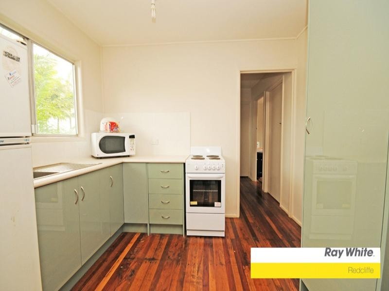 27 Lucas Street, Scarborough QLD 4020