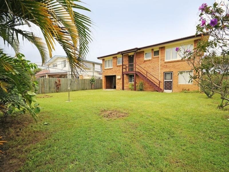 10 Porter Street, Redcliffe QLD 4020