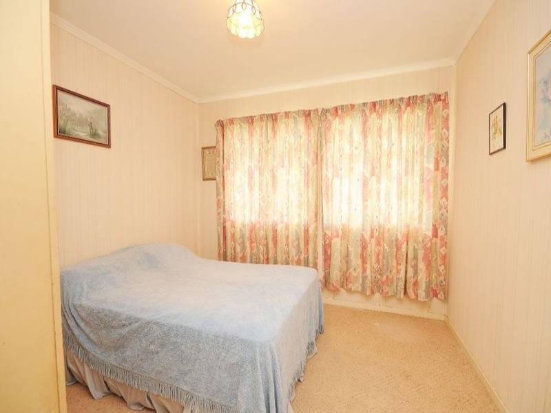 10 Porter Street, Redcliffe QLD 4020