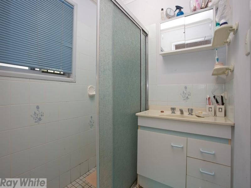 2/11 Grant Street, Redcliffe QLD 4020