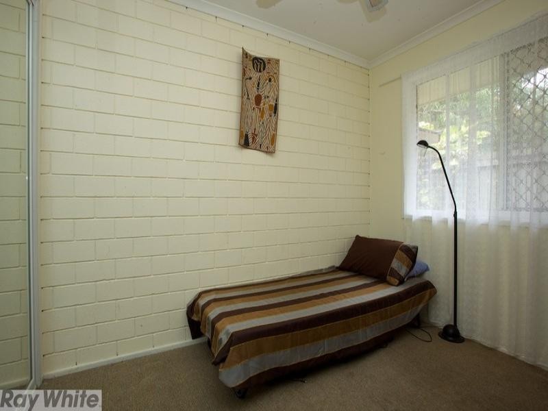 2/11 Grant Street, Redcliffe QLD 4020