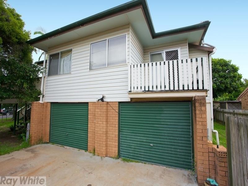 17 Maryborough Terrace, Scarborough QLD 4020