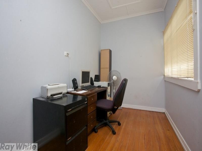 17 Maryborough Terrace, Scarborough QLD 4020