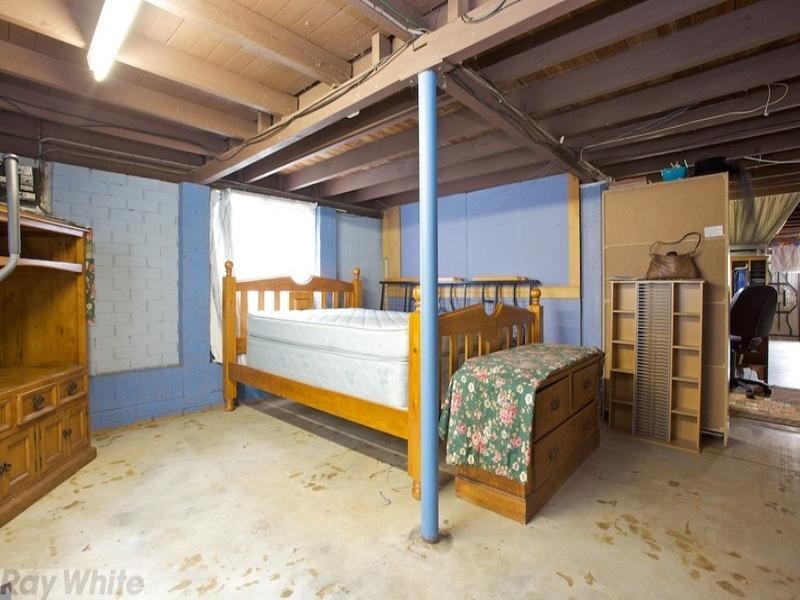 17 Maryborough Terrace, Scarborough QLD 4020