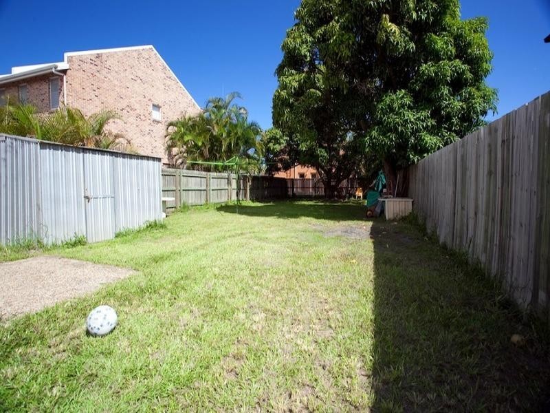 11 Ella Street, Redcliffe QLD 4020
