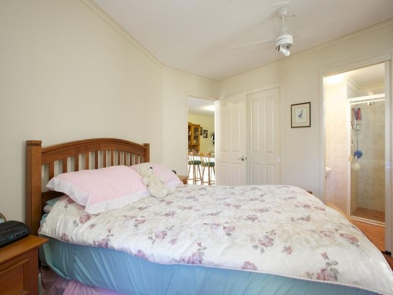 5/51 Landsborough Avenue, Scarborough QLD 4020