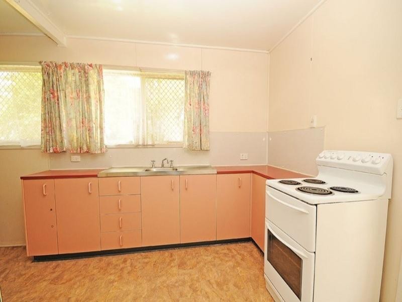 15 Rayleigh Street, Deception Bay QLD 4508