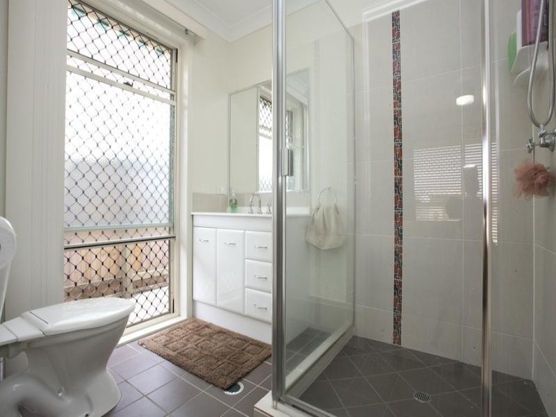 5 Jemma Street, Rothwell QLD 4022