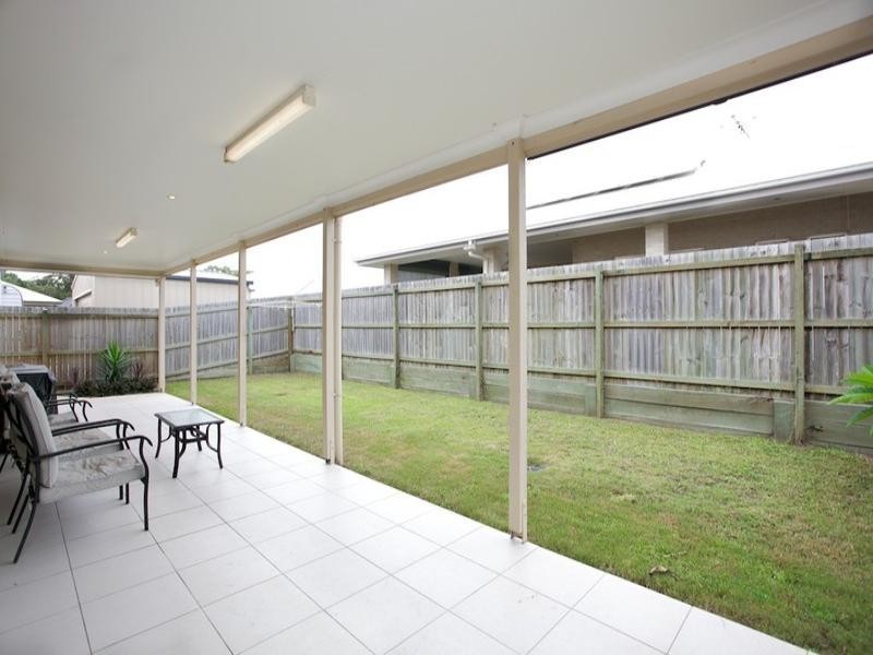 5 Jemma Street, Rothwell QLD 4022
