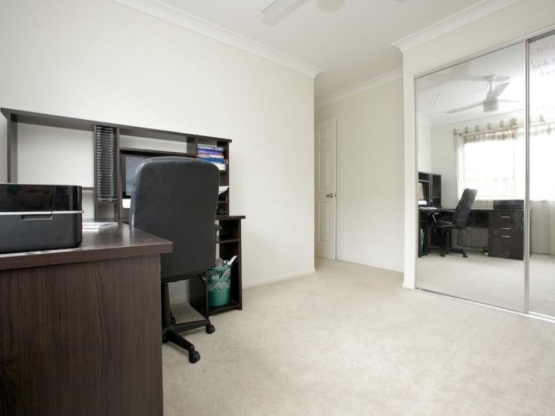 5 Jemma Street, Rothwell QLD 4022