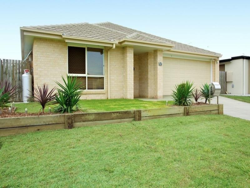 5 Jemma Street, Rothwell QLD 4022