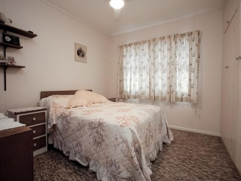 6 Macfarlane Street, Kippa-ring QLD 4021
