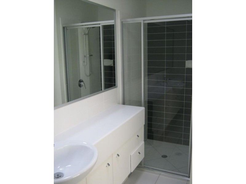 4/19-21 Shields Street, Redcliffe QLD 4020