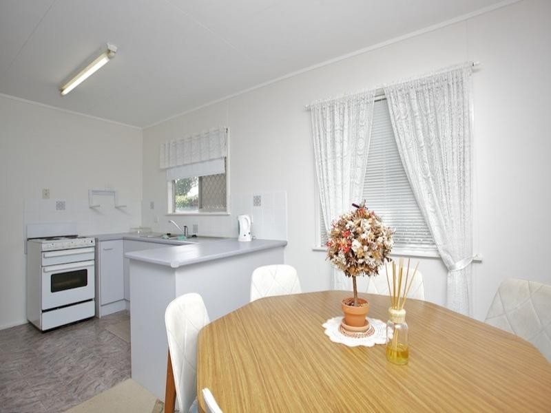 20 Hibiscus Street, Redcliffe QLD 4020