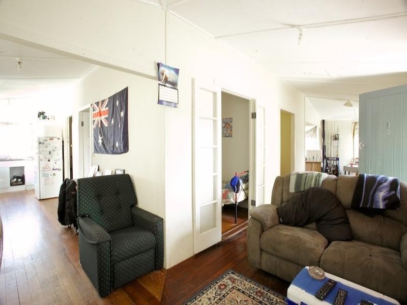 33 Cowen Street, Margate QLD 4019