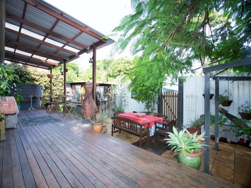 26 Hill Parade, Clontarf QLD 4019