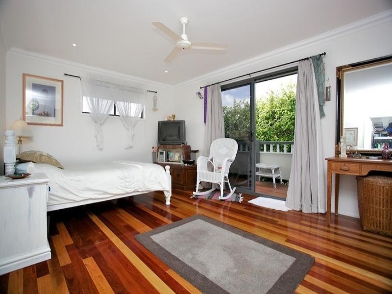 26 Hill Parade, Clontarf QLD 4019