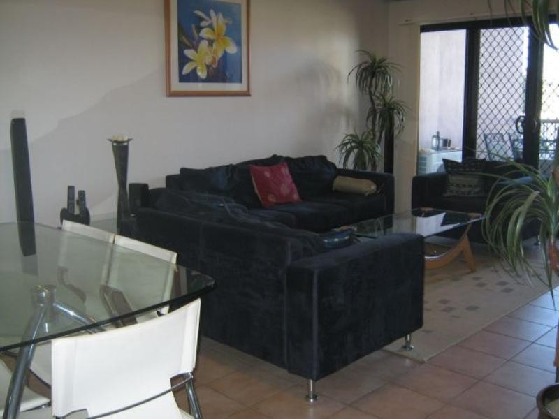 5/11 McNaughton Street, Redcliffe QLD 4020