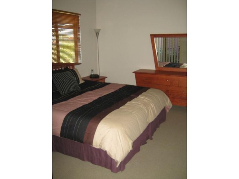 5/11 McNaughton Street, Redcliffe QLD 4020