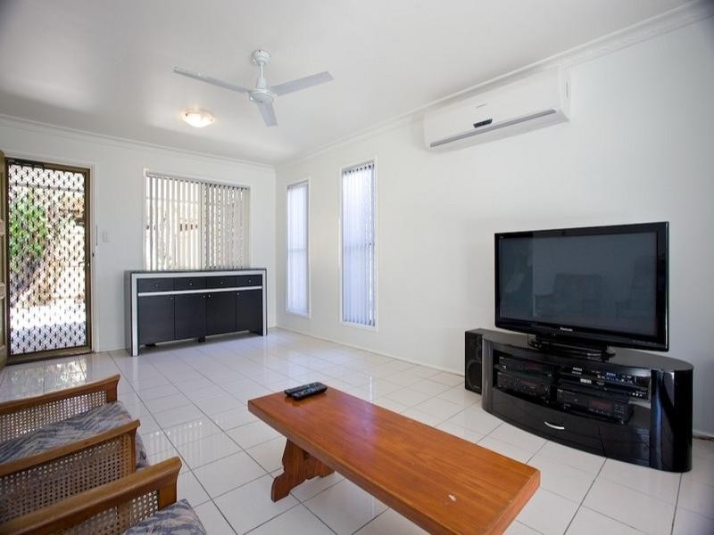 4 Kappella Street, Kippa-ring QLD 4021