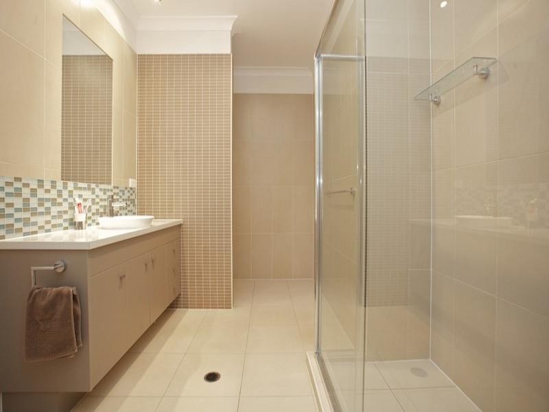 8a Donald Street, Woody Point QLD 4019