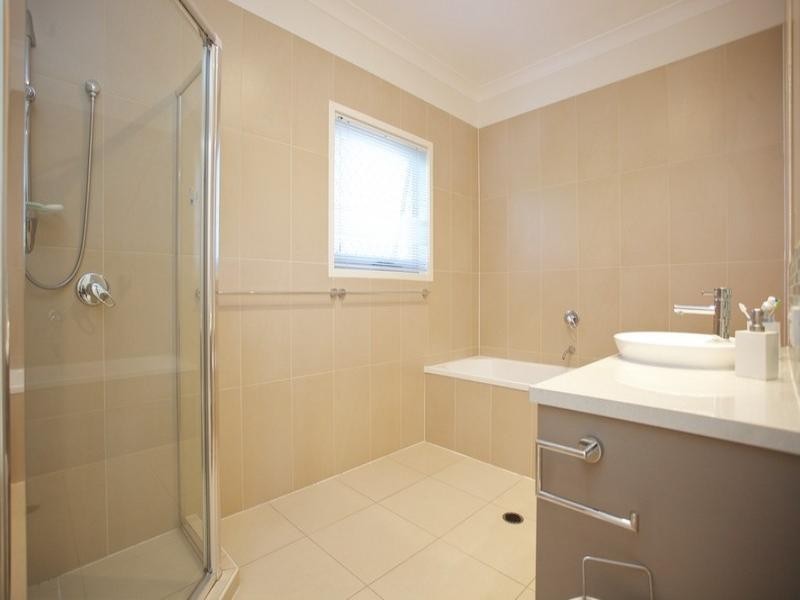 8a Donald Street, Woody Point QLD 4019