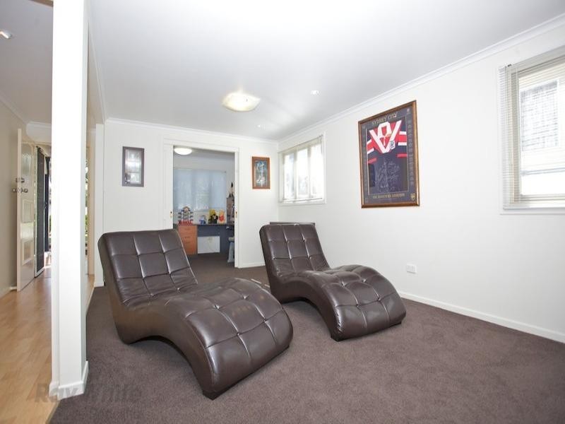 20 Palmtree Avenue, Scarborough QLD 4020