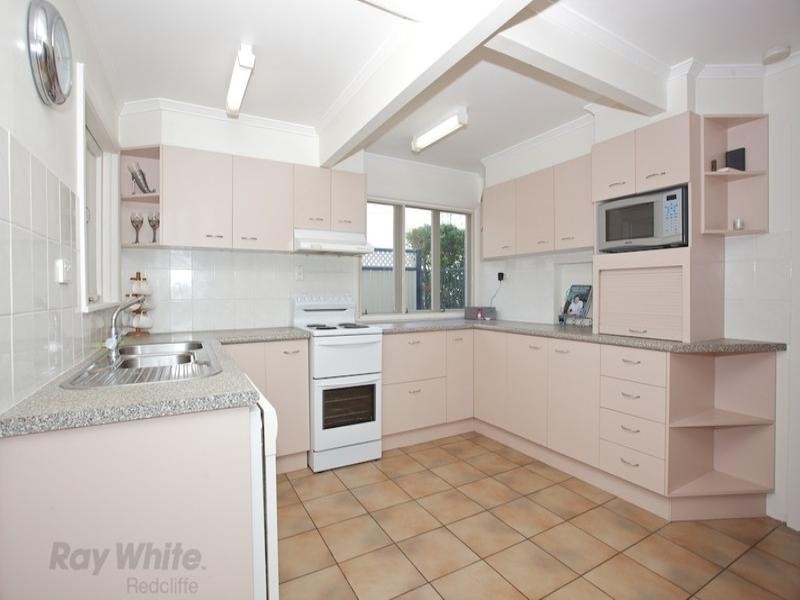 20 Palmtree Avenue, Scarborough QLD 4020