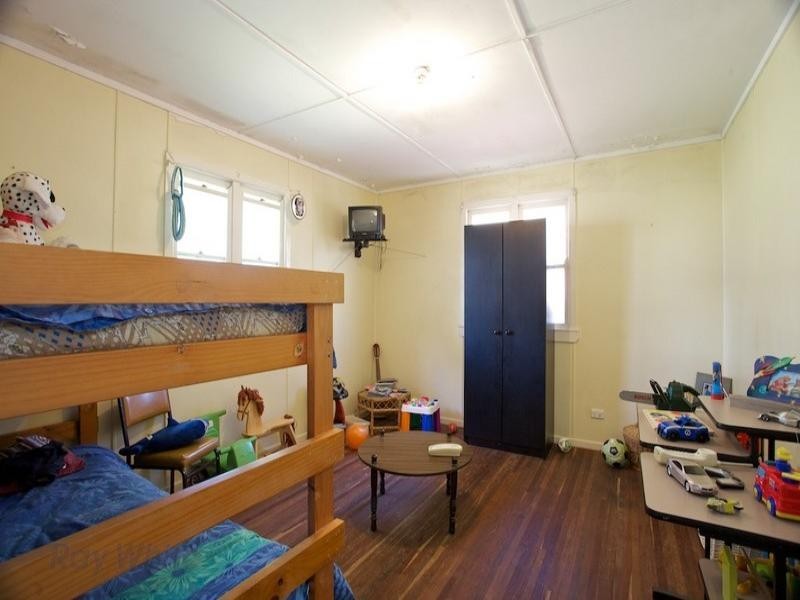 Rothwell QLD 4022