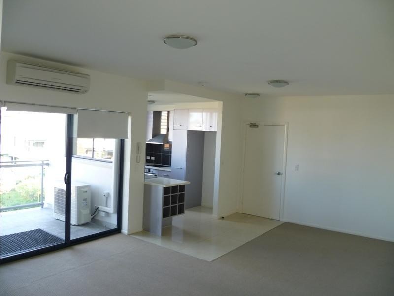 7/3 Macdonnell Road, Redcliffe QLD 4020