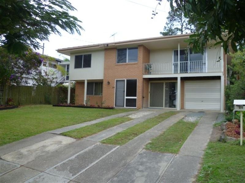 24 Prince Street, Clontarf QLD 4019