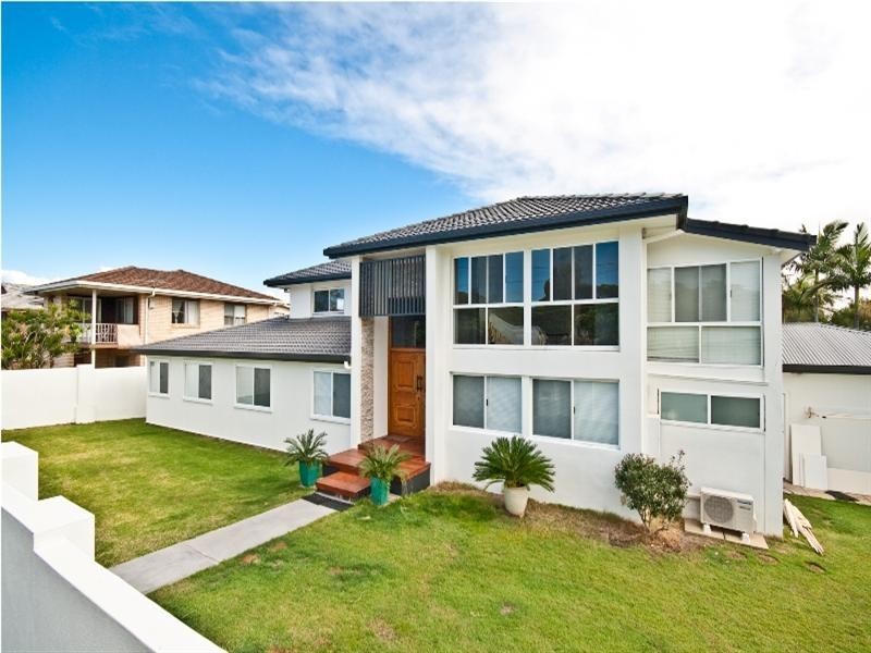 69 Scarborough Road, Redcliffe QLD 4020