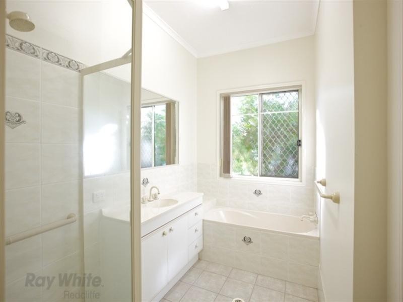 3 Kindy Lane, Kippa-ring QLD 4021